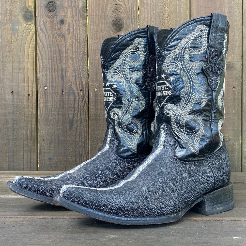 WHITE DIAMOND Stingray Finish Cowhide Leather Western Boots